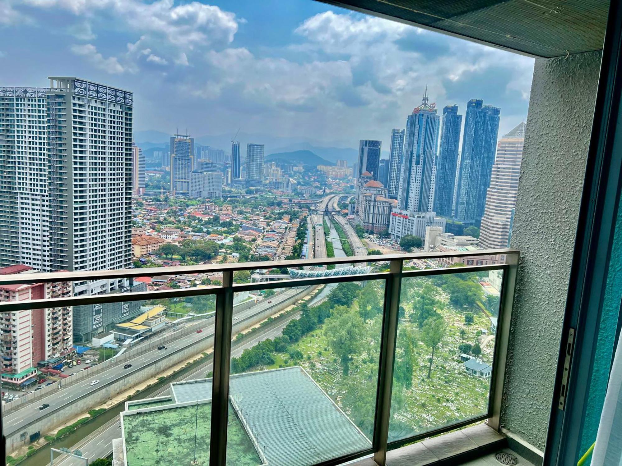 Summer Suites Victory House Kuala Lumpur Bagian luar foto